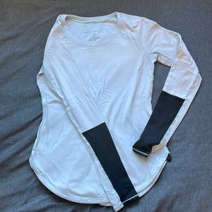 lululemon long sleeve - light blue